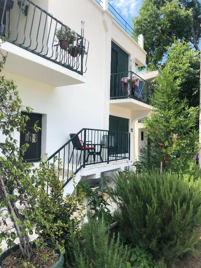 באר Apartments Afrodita מראה חיצוני תמונה