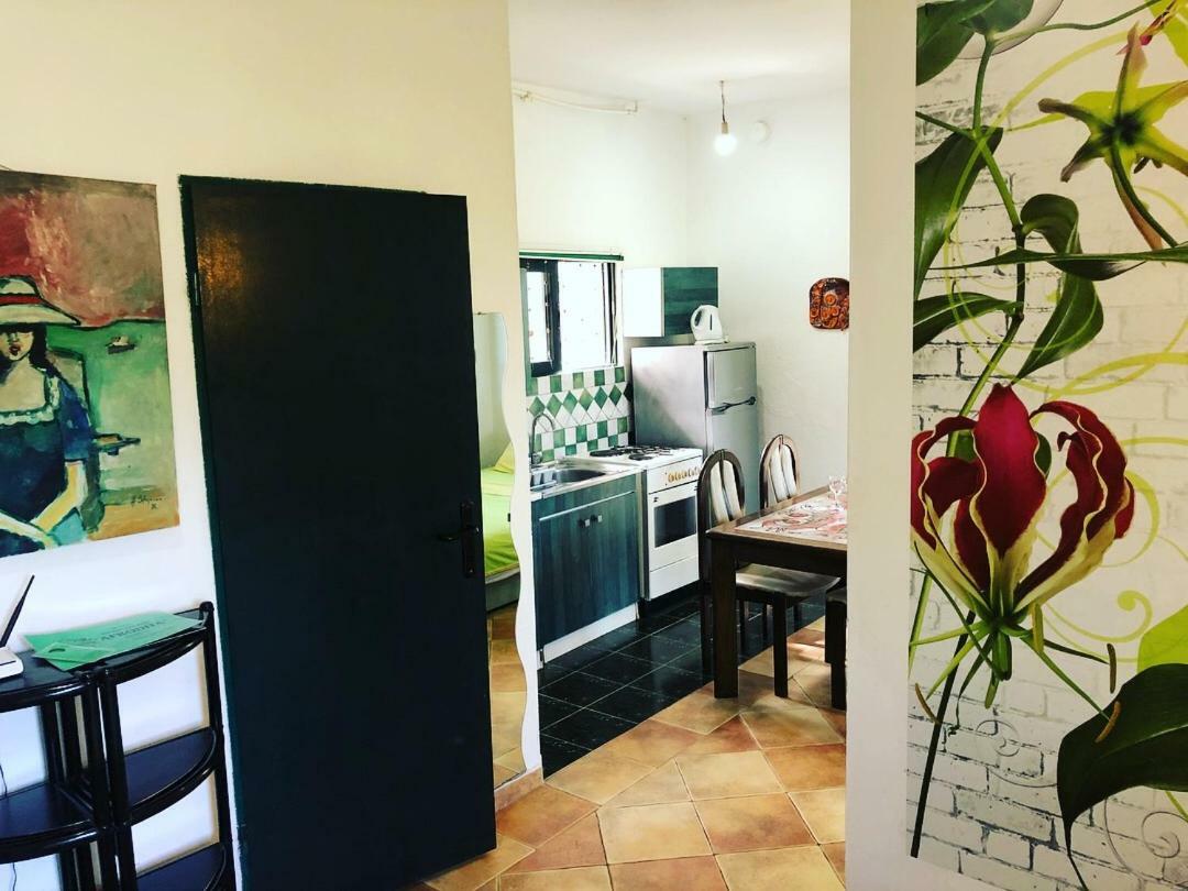 באר Apartments Afrodita מראה חיצוני תמונה