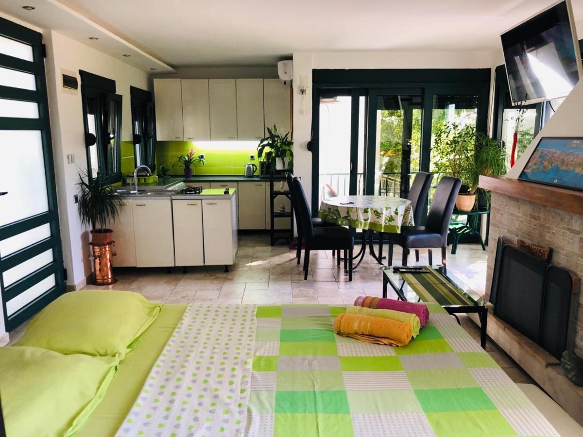 באר Apartments Afrodita מראה חיצוני תמונה